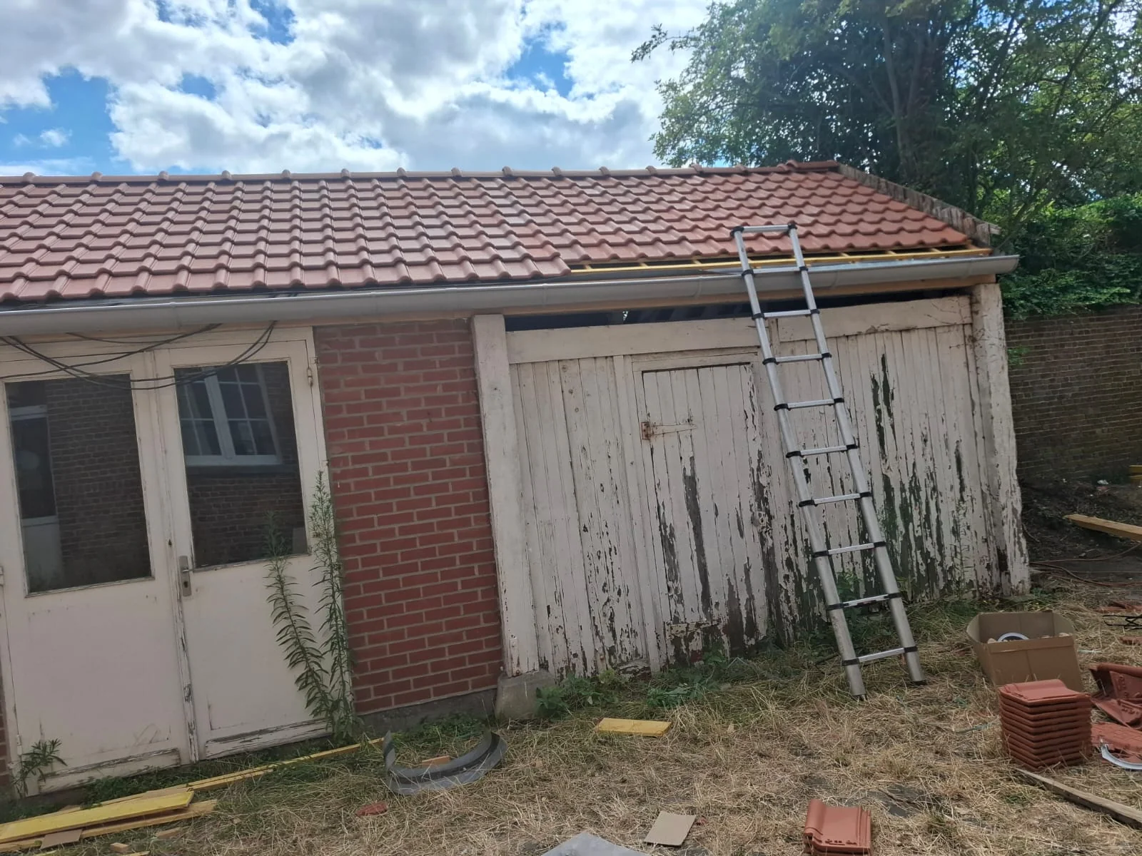 Couverture en tuiles : photo d’un chantier BVT en cours